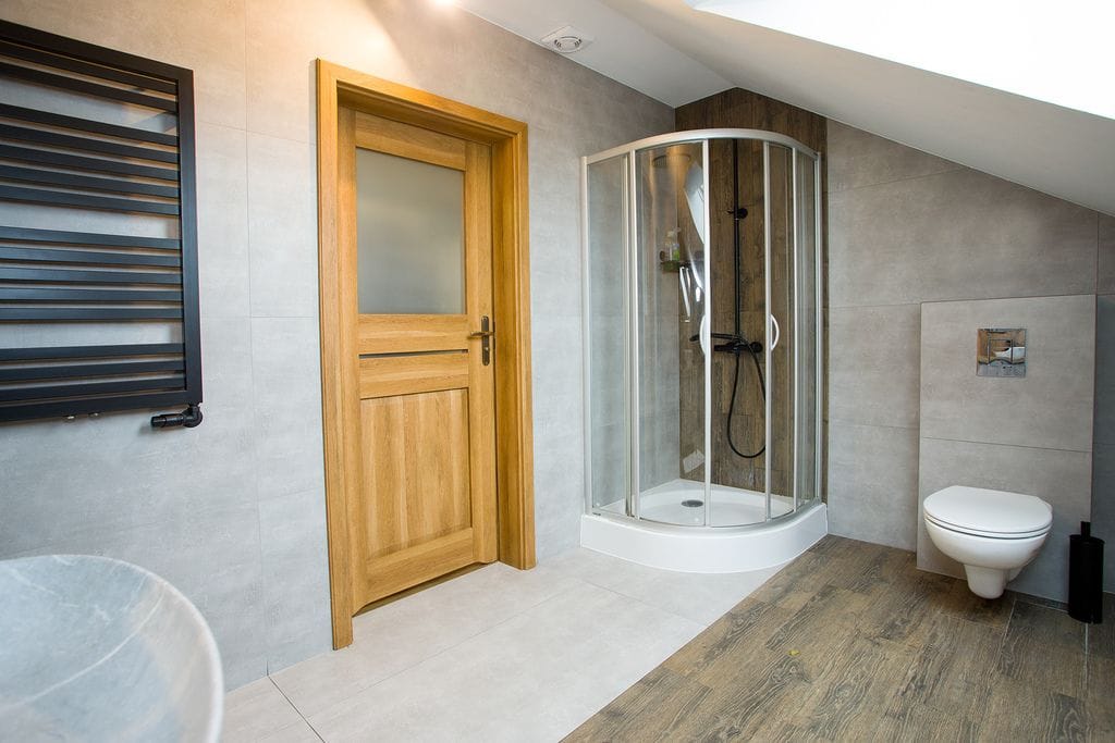 Dom 7 pokojowe na Sprzedaż