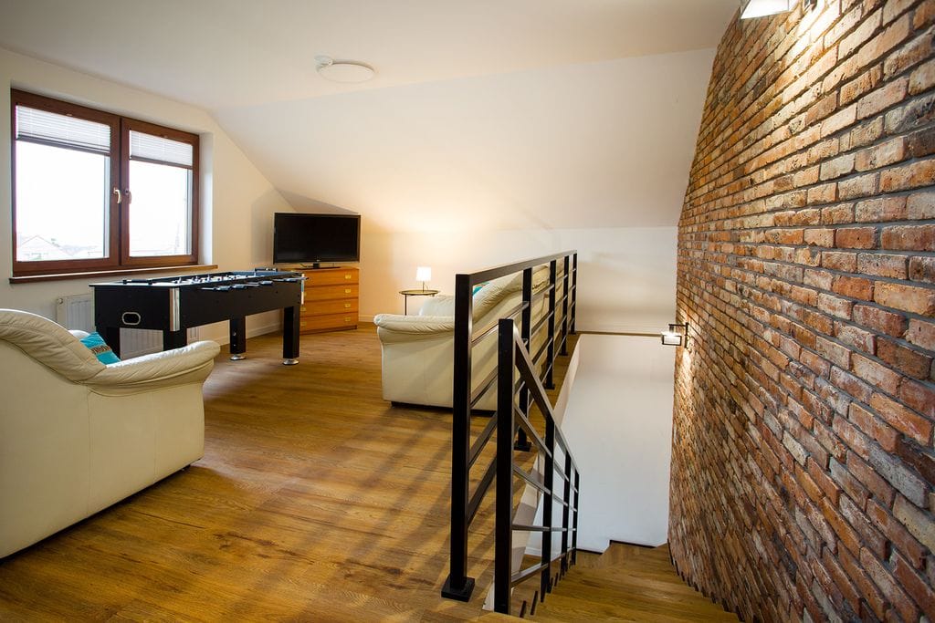 Dom 7 pokojowe na Sprzedaż