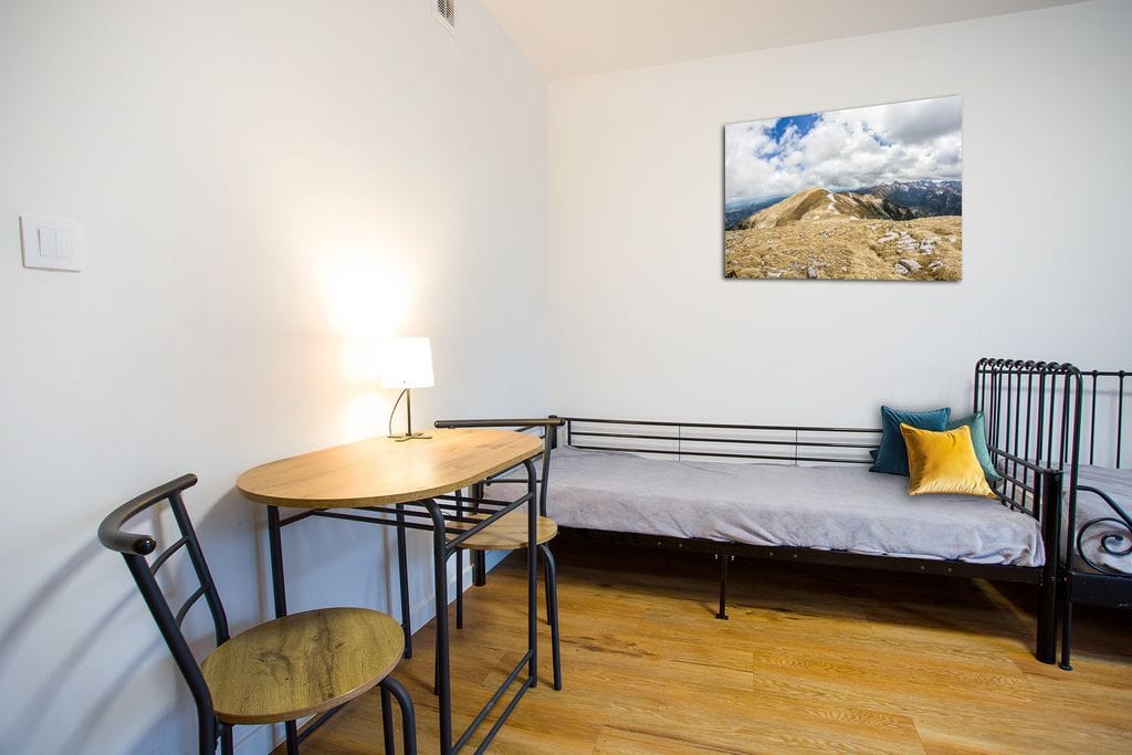 Dom 7 pokojowe na Sprzedaż