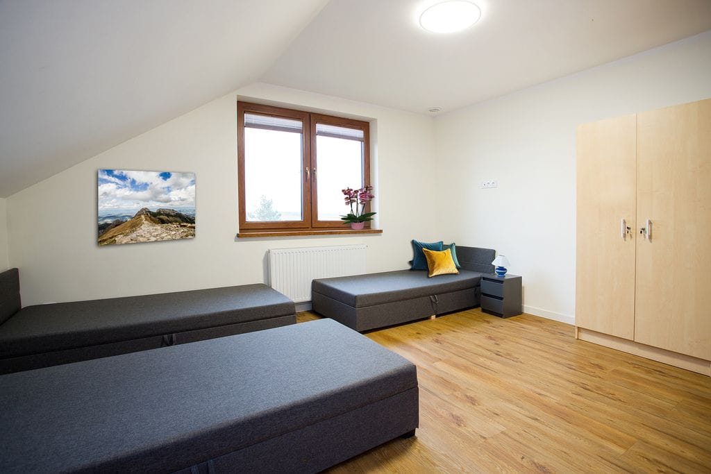 Dom 7 pokojowe na Sprzedaż