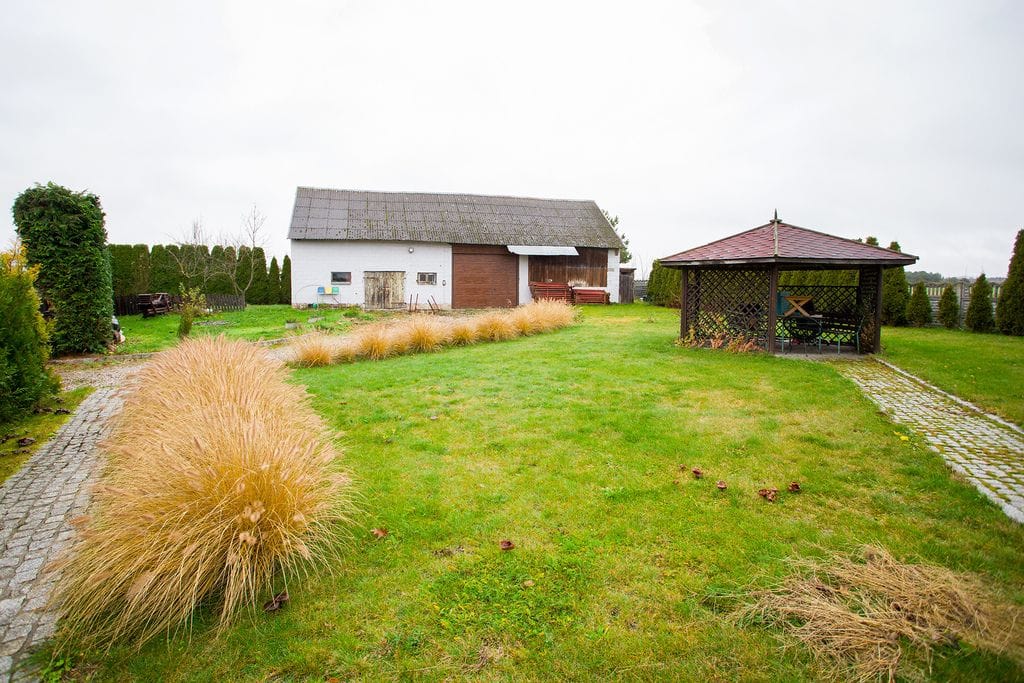 Dom 7 pokojowe na Sprzedaż