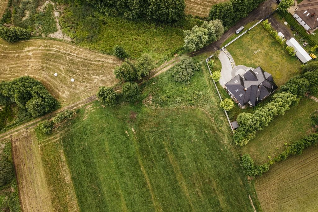Działka  pokojowe na Sprzedaż
