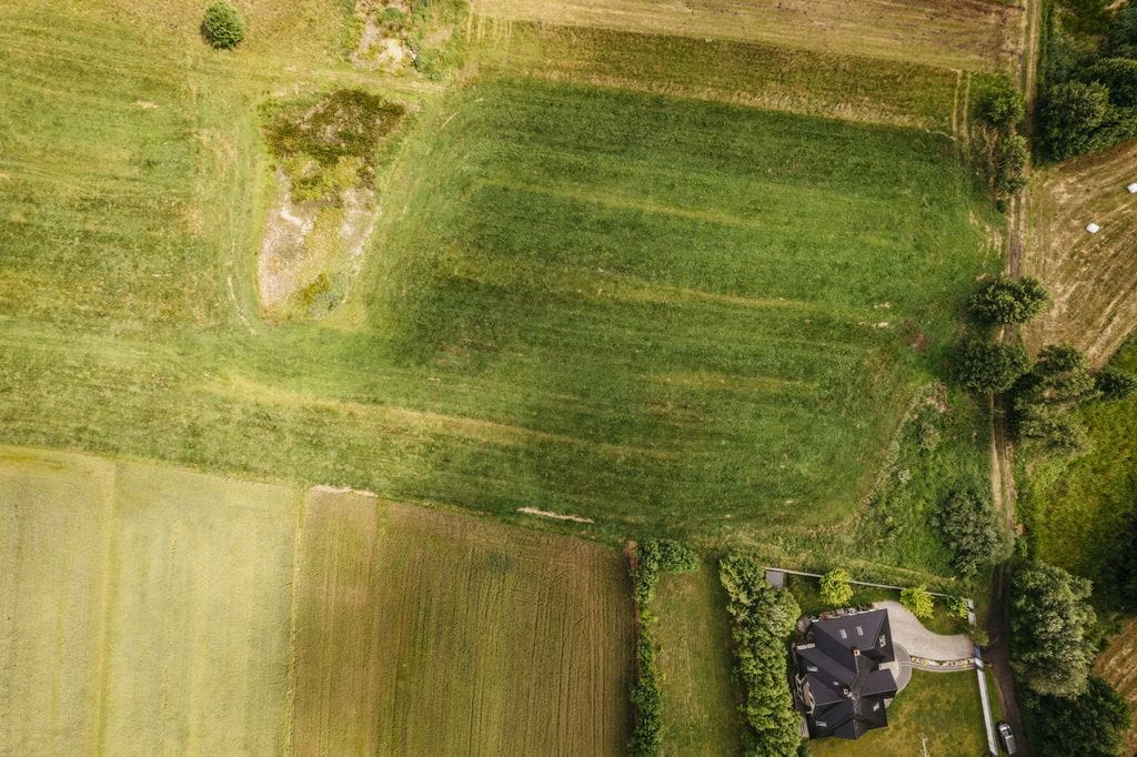 Działka  pokojowe na Sprzedaż