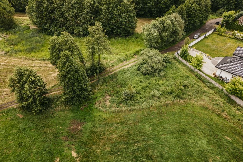 Działka  pokojowe na Sprzedaż