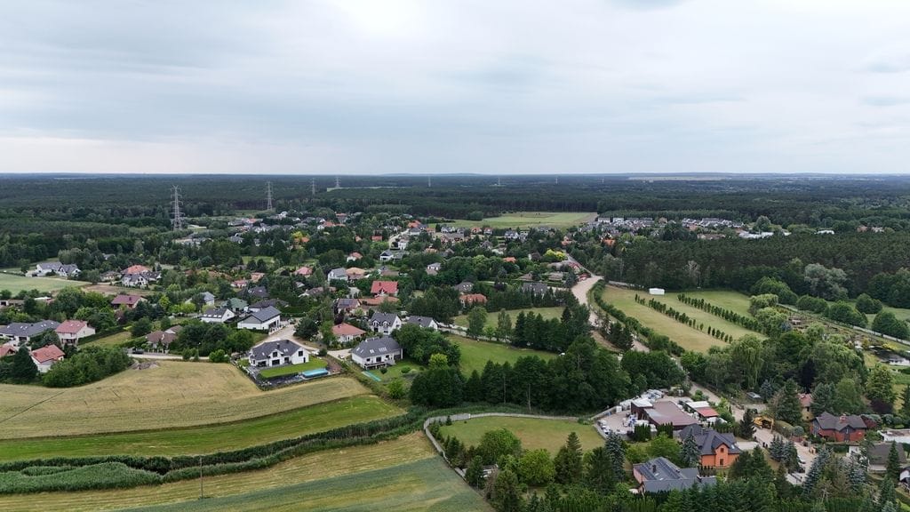 Działka  pokojowe na Sprzedaż