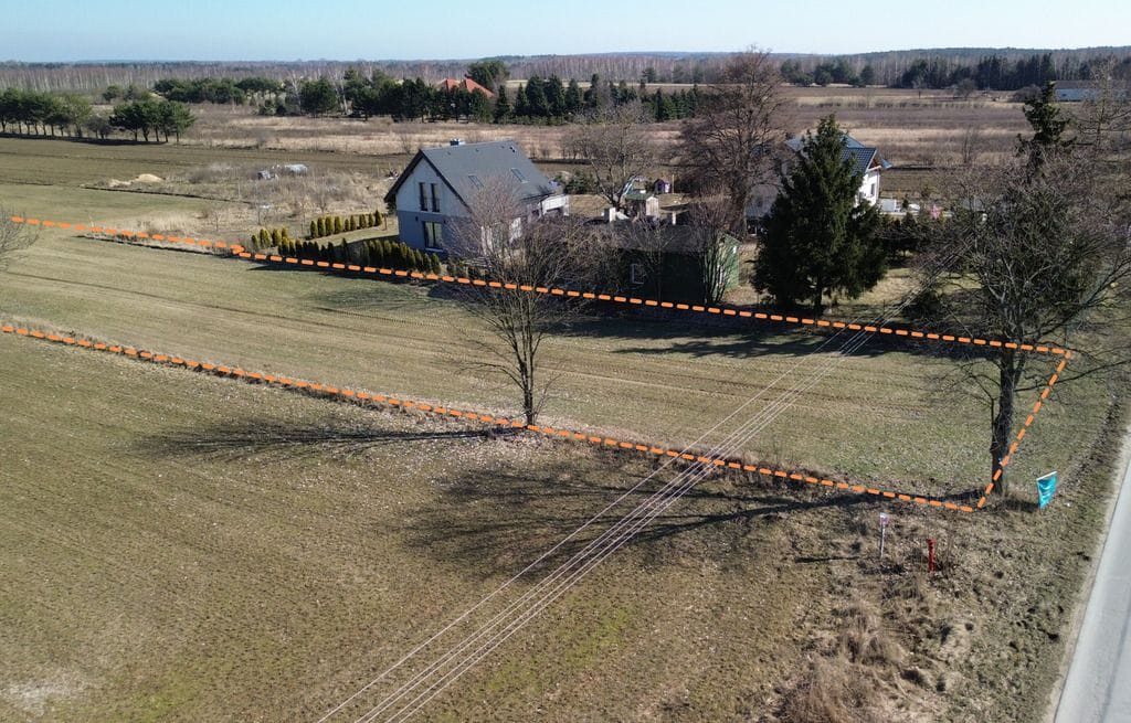 Działka  pokojowe na Sprzedaż