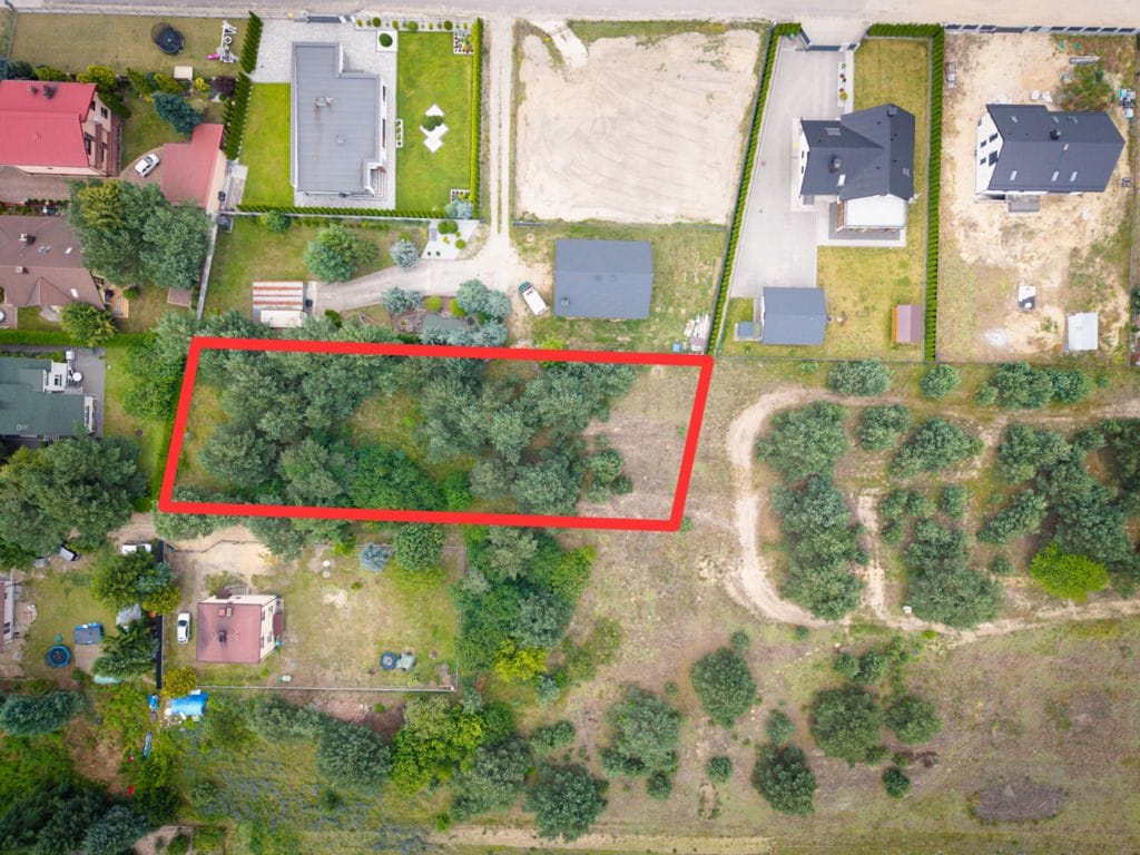 Działka  pokojowe na Sprzedaż