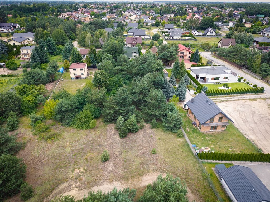 Działka  pokojowe na Sprzedaż