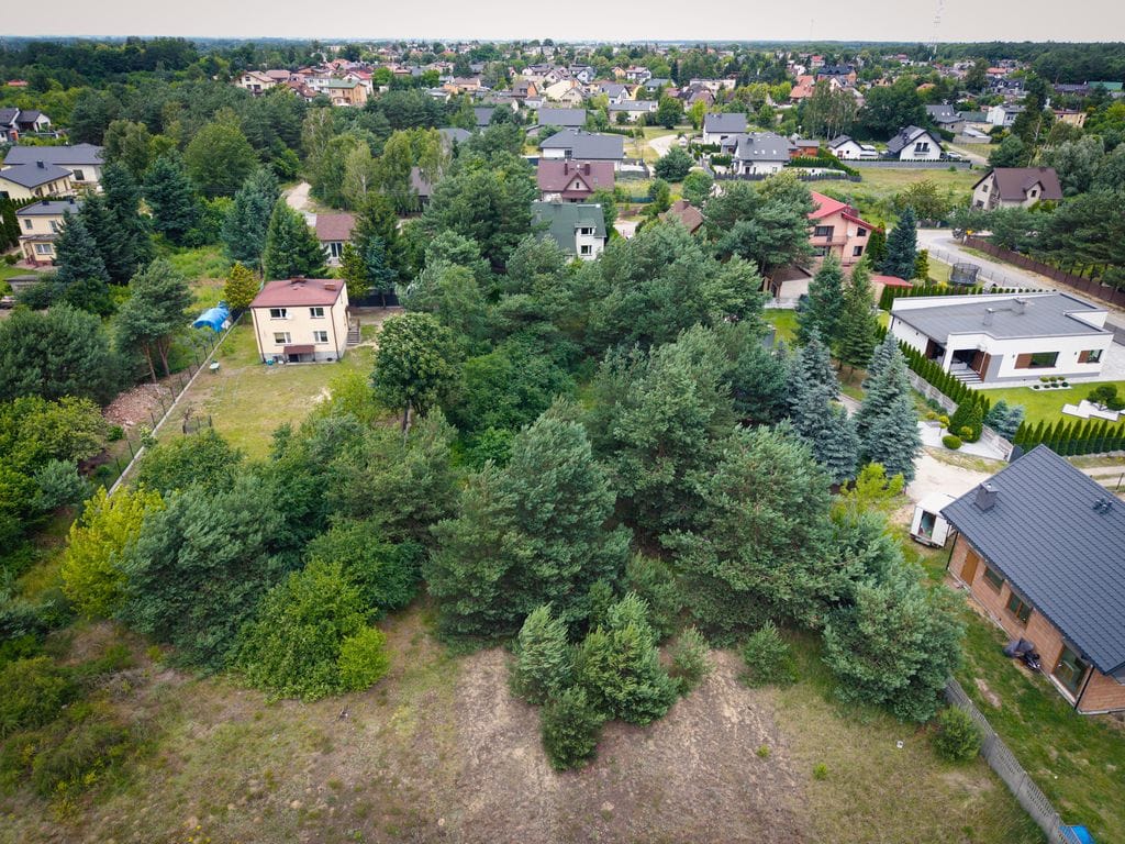 Działka  pokojowe na Sprzedaż