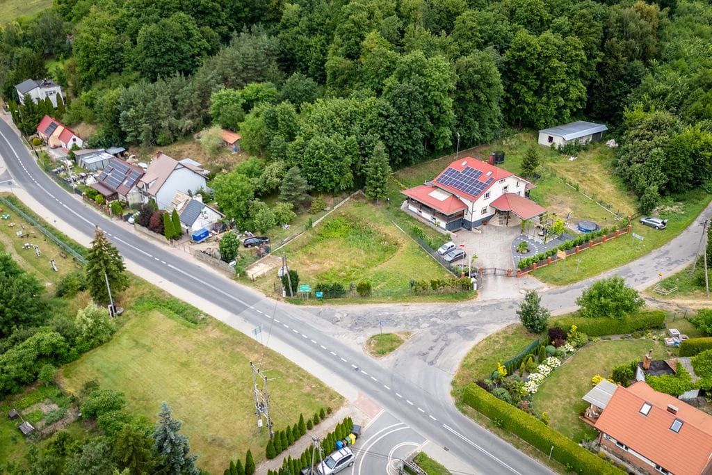 Działka  pokojowe na Sprzedaż