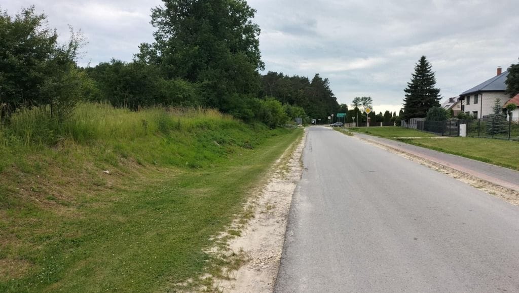 Działka  pokojowe na Sprzedaż