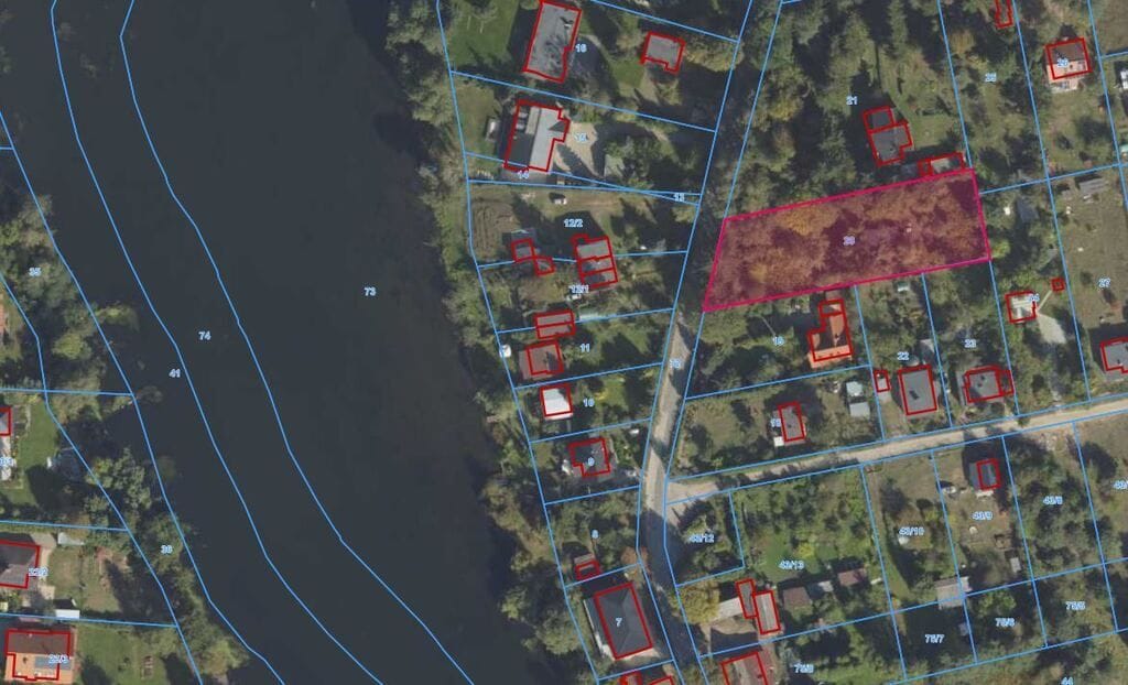 Działka  pokojowe na Sprzedaż