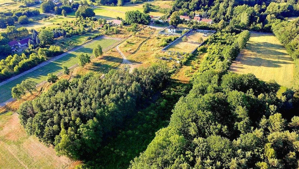 Działka  pokojowe na Sprzedaż