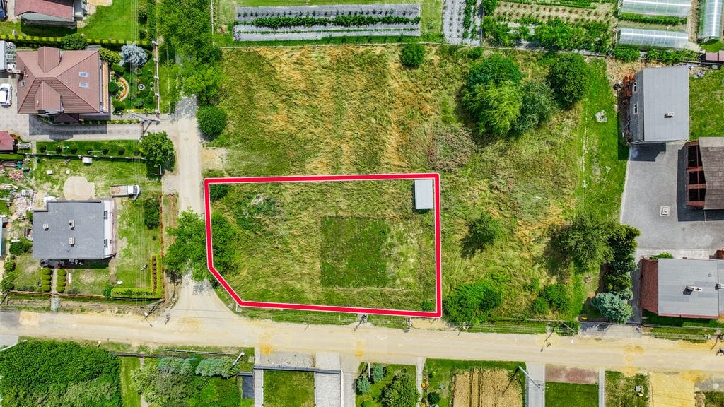 Działka  pokojowe na Sprzedaż