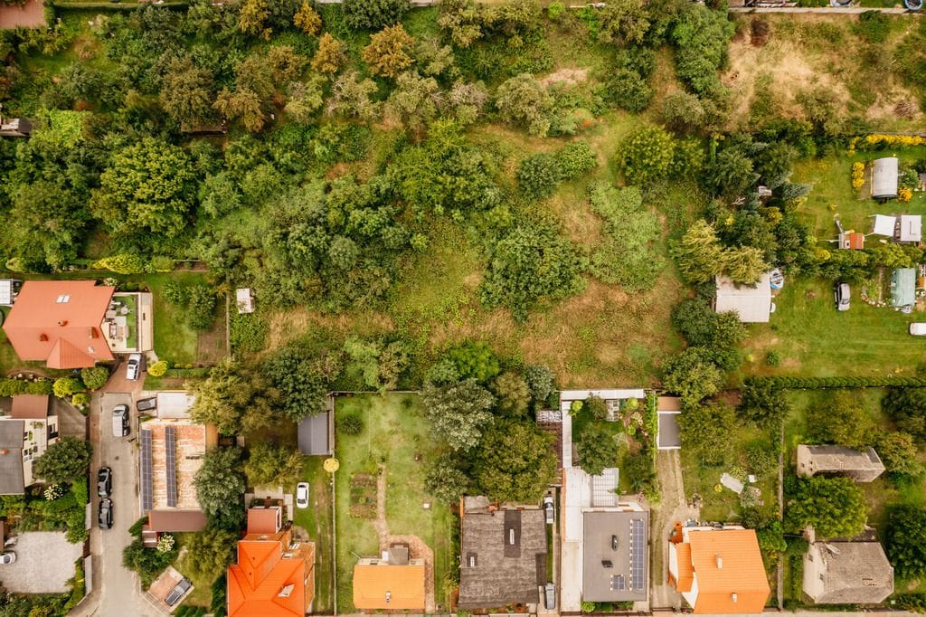 Działka  pokojowe na Sprzedaż