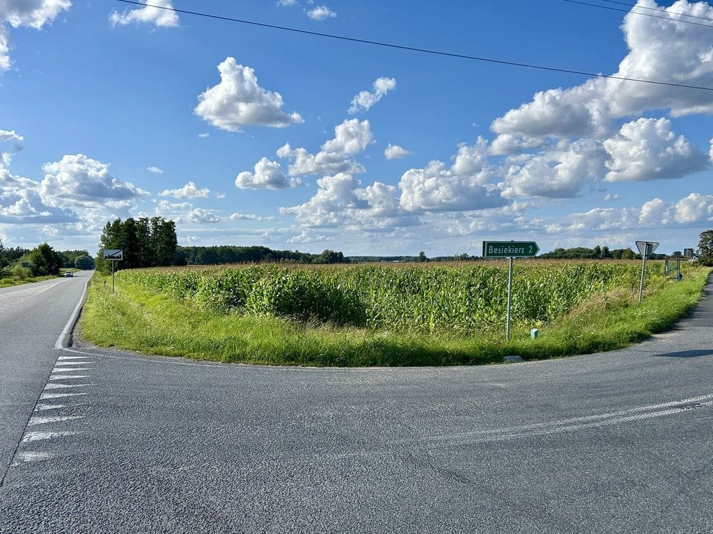 Działka  pokojowe na Sprzedaż