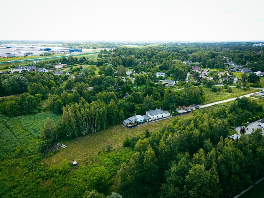 Działka  pokojowe na Sprzedaż