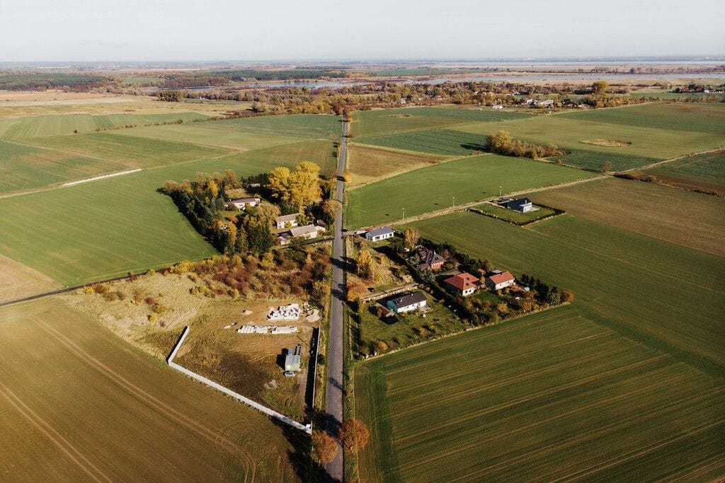 Działka  pokojowe na Sprzedaż