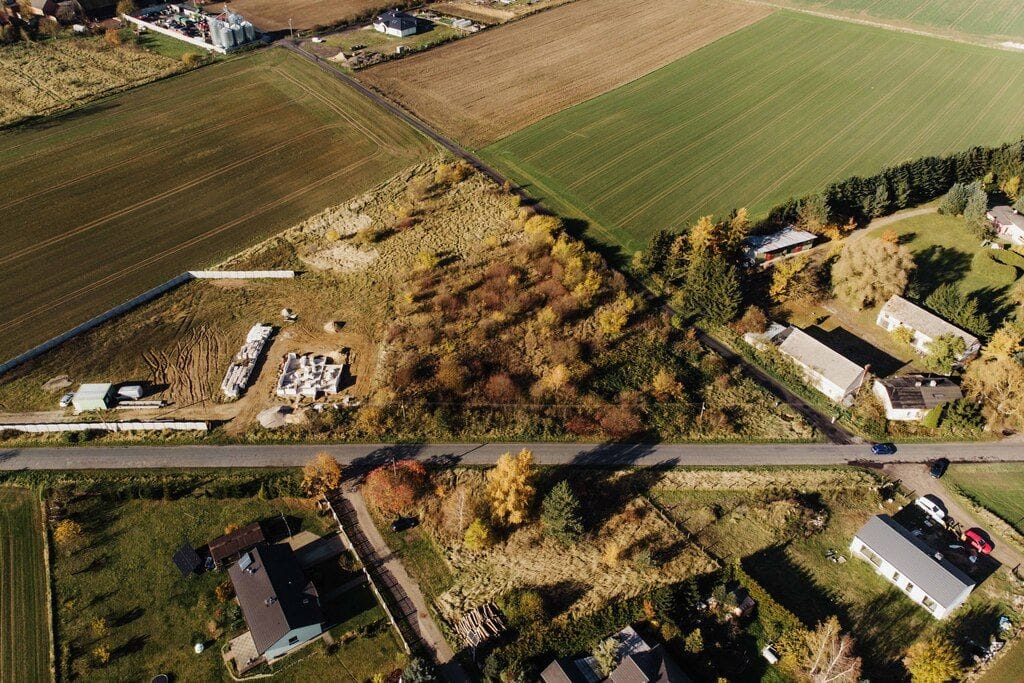 Działka  pokojowe na Sprzedaż