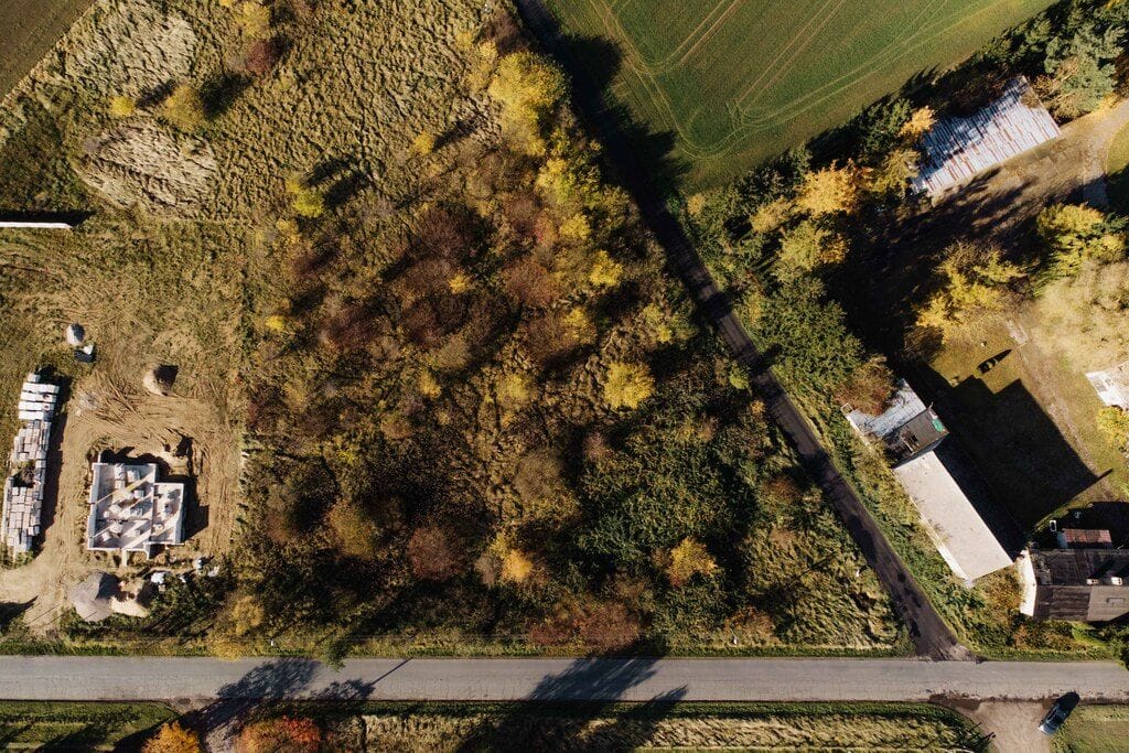 Działka  pokojowe na Sprzedaż