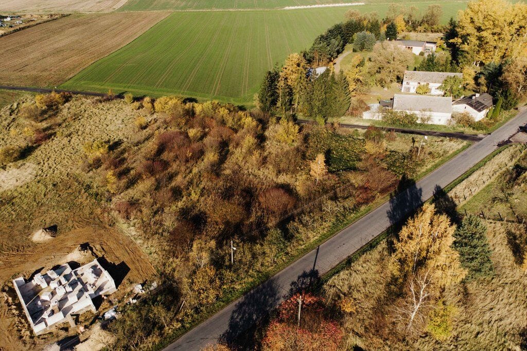 Działka  pokojowe na Sprzedaż