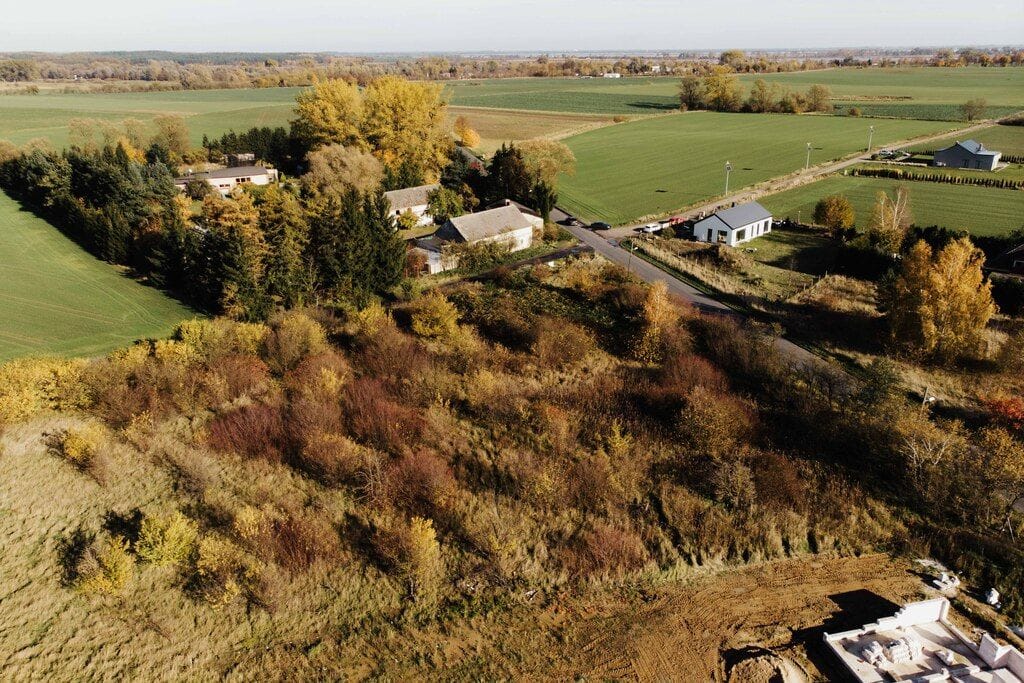 Działka  pokojowe na Sprzedaż