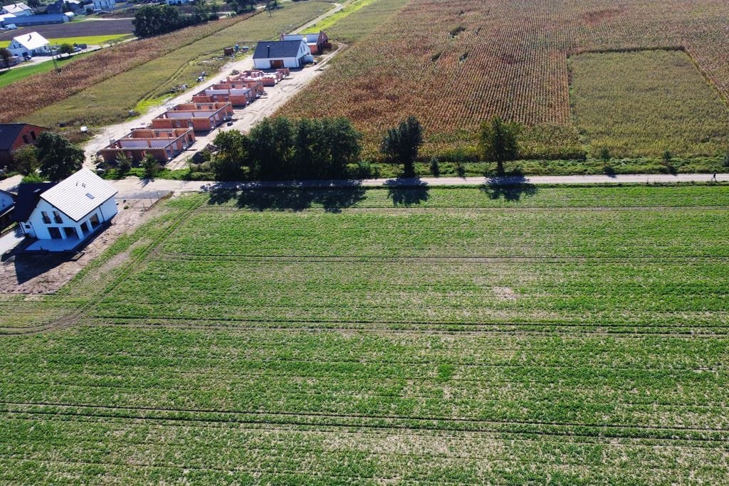 Działka  pokojowe na Sprzedaż