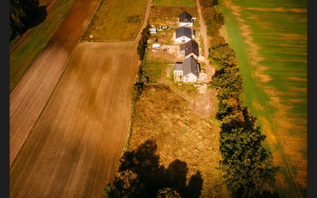 Działka  pokojowe na Sprzedaż