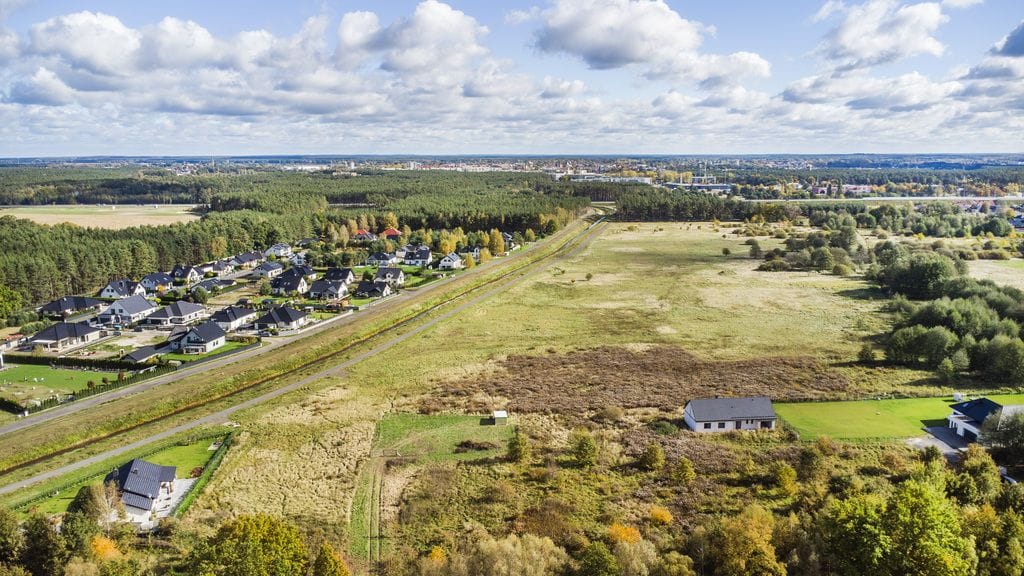 Działka  pokojowe na Sprzedaż