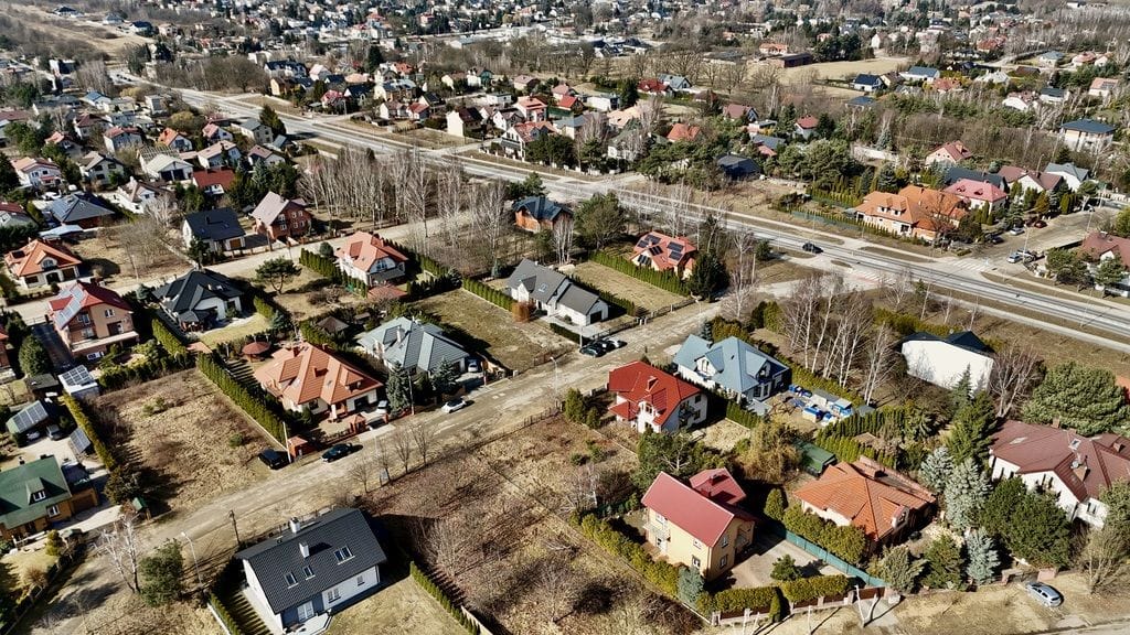 Działka  pokojowe na Sprzedaż