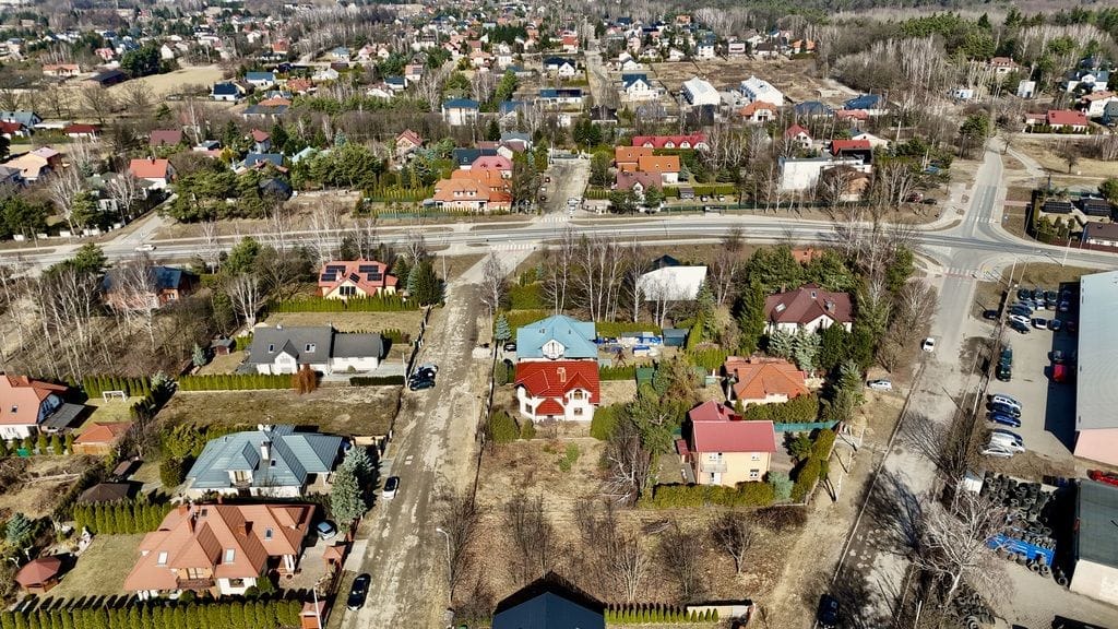 Działka  pokojowe na Sprzedaż