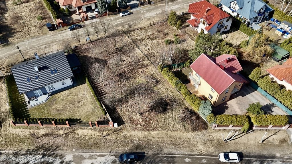 Działka  pokojowe na Sprzedaż