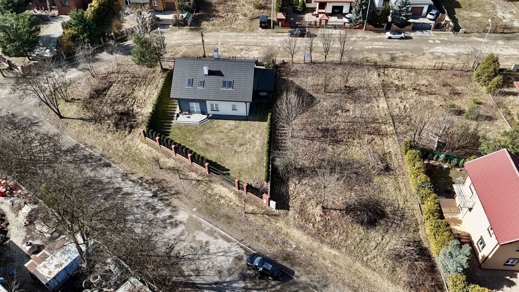 Działka  pokojowe na Sprzedaż