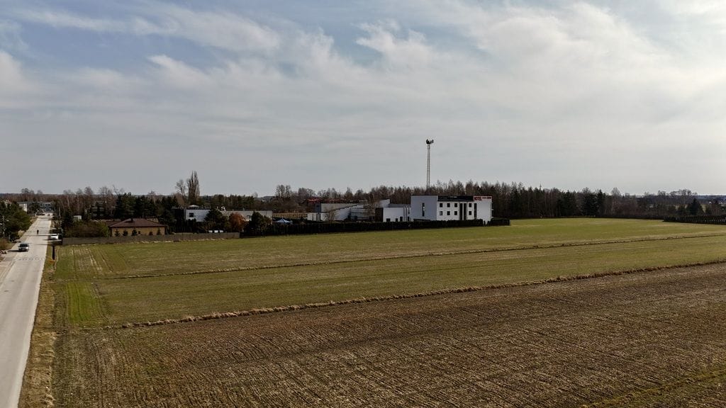 Działka  pokojowe na Sprzedaż