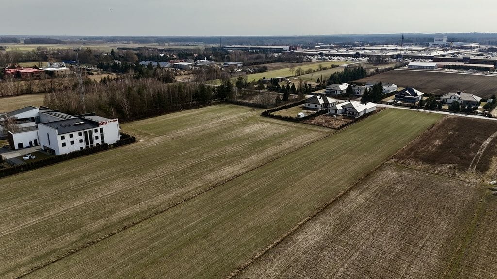 Działka  pokojowe na Sprzedaż