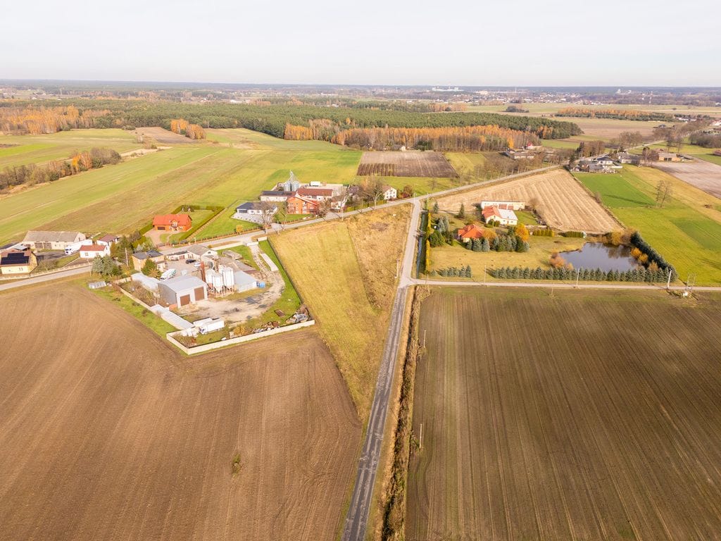 Działka  pokojowe na Sprzedaż