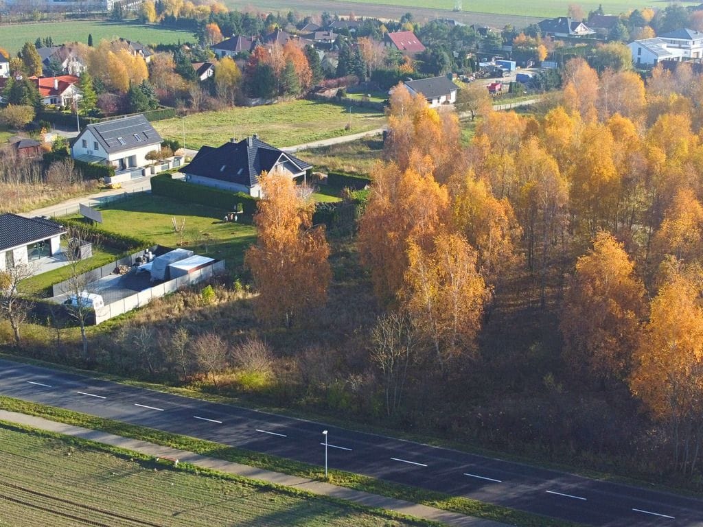 Działka  pokojowe na Sprzedaż