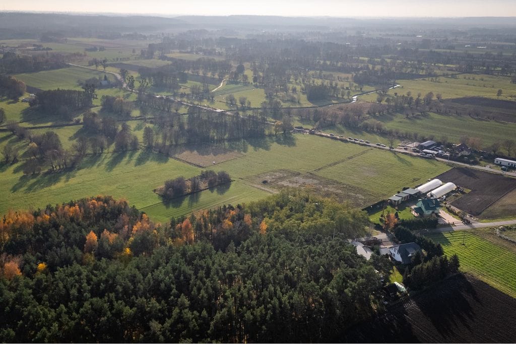 Działka  pokojowe na Sprzedaż