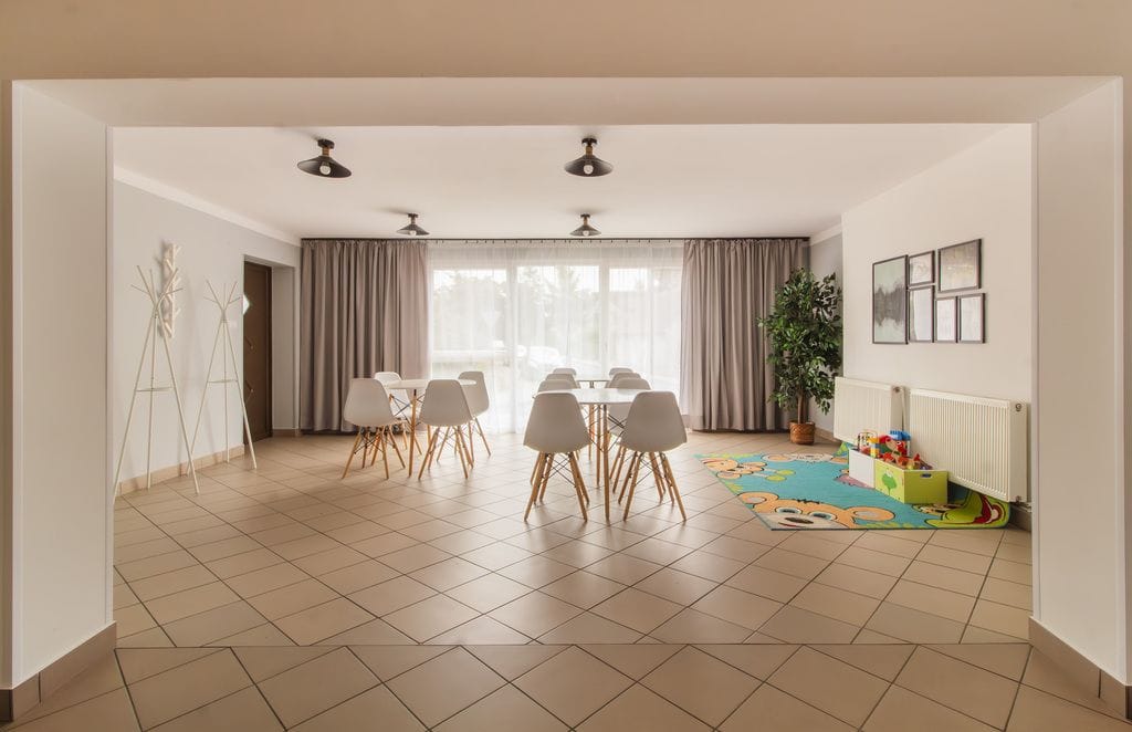 Lokal użytkowy  pokojowe na Sprzedaż