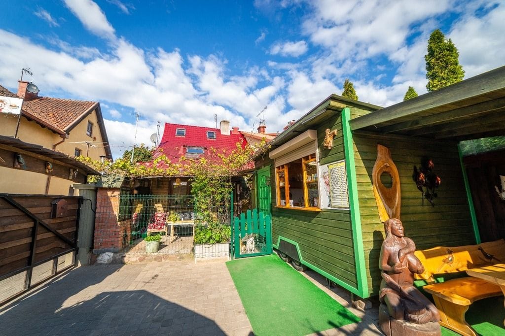 Lokal użytkowy  pokojowe na Sprzedaż