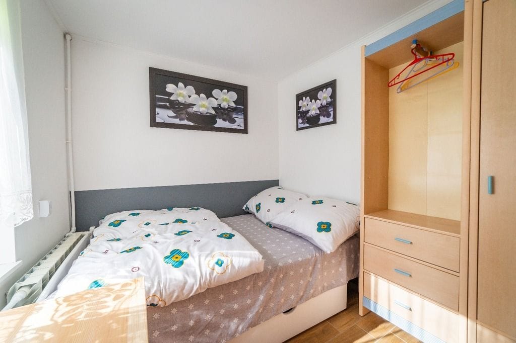 Lokal użytkowy  pokojowe na Sprzedaż