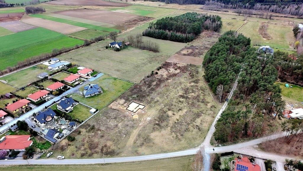 Działka  pokojowe na Sprzedaż