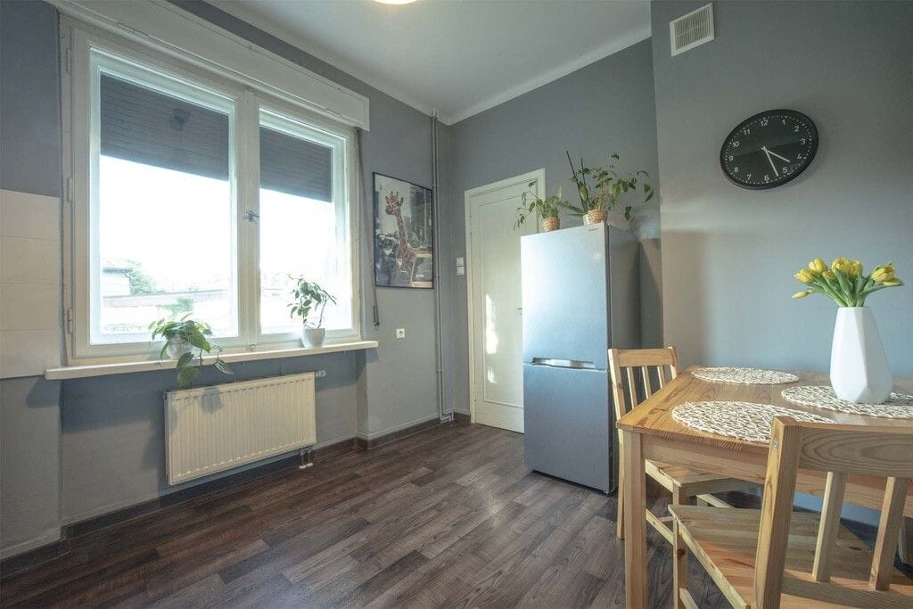 Dom 4 pokojowe na Sprzedaż