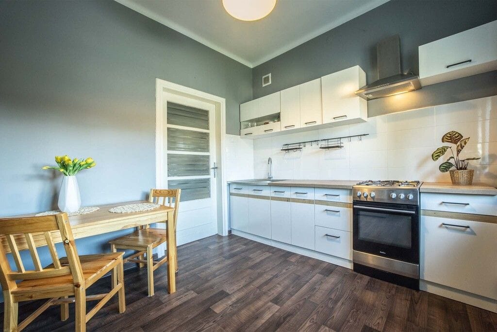 Dom 4 pokojowe na Sprzedaż