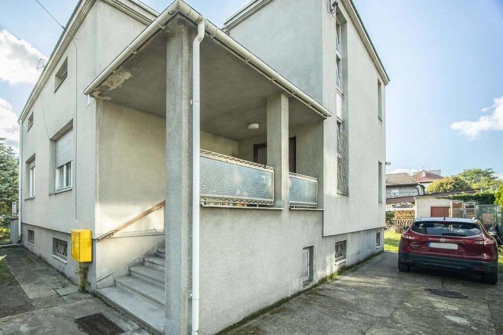 Dom 4 pokojowe na Sprzedaż