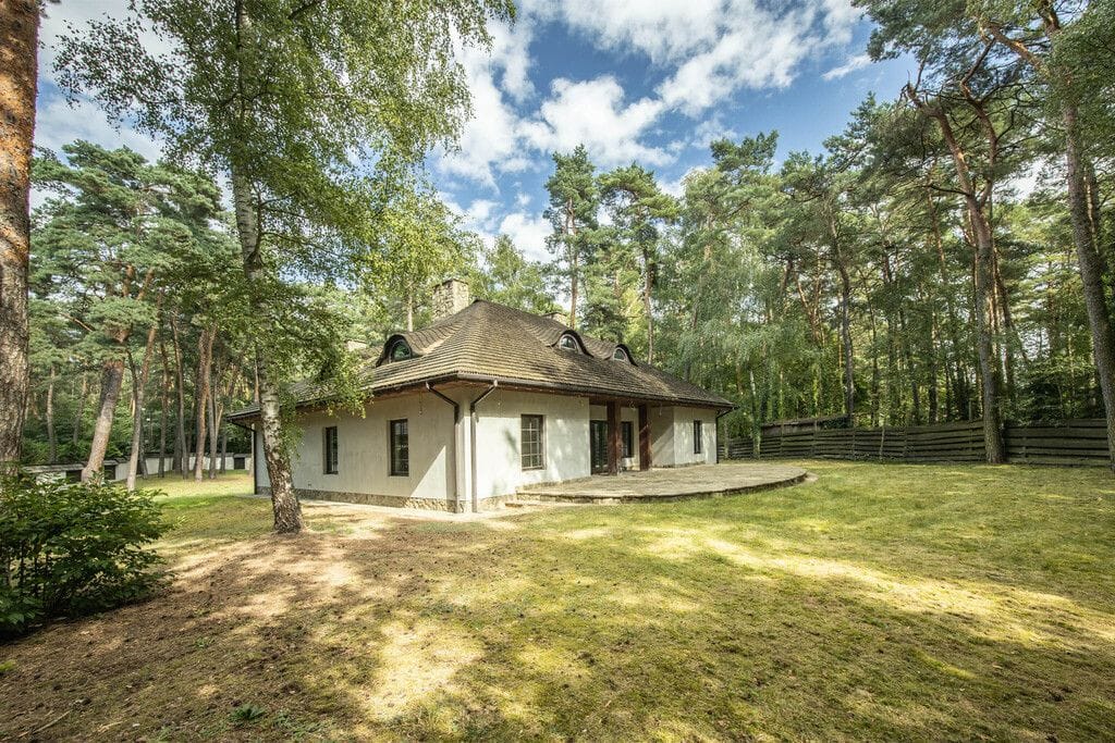 Dom 7 pokojowe na Sprzedaż