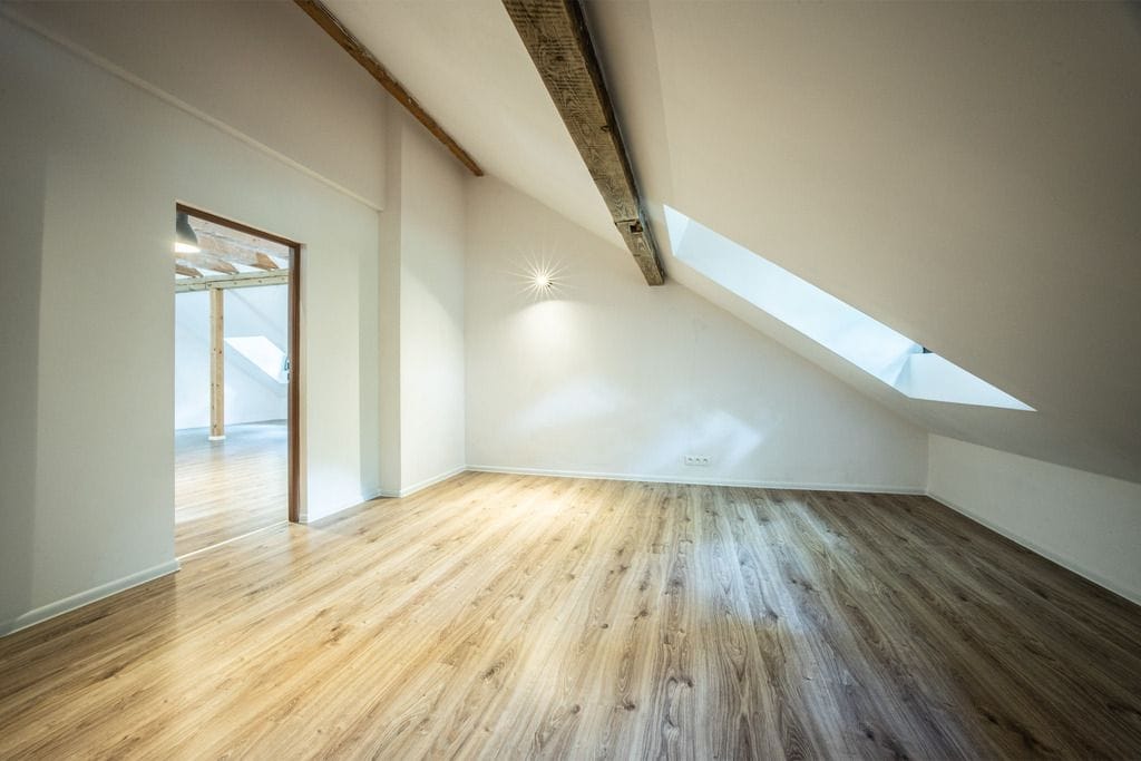 Dom 7 pokojowe na Sprzedaż