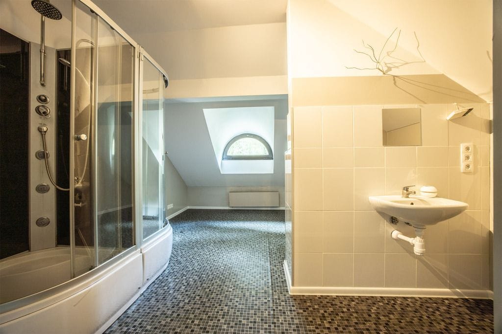 Dom 7 pokojowe na Sprzedaż