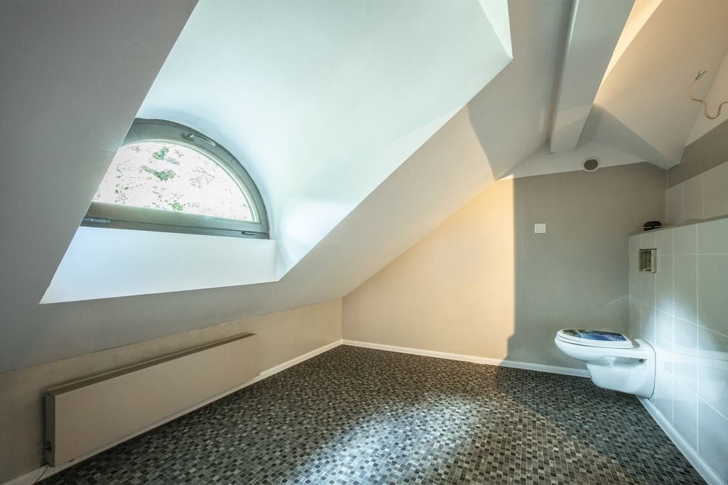 Dom 7 pokojowe na Sprzedaż