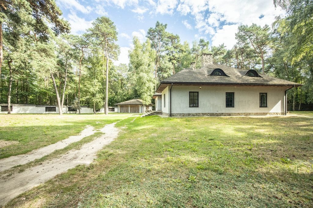 Dom 7 pokojowe na Sprzedaż